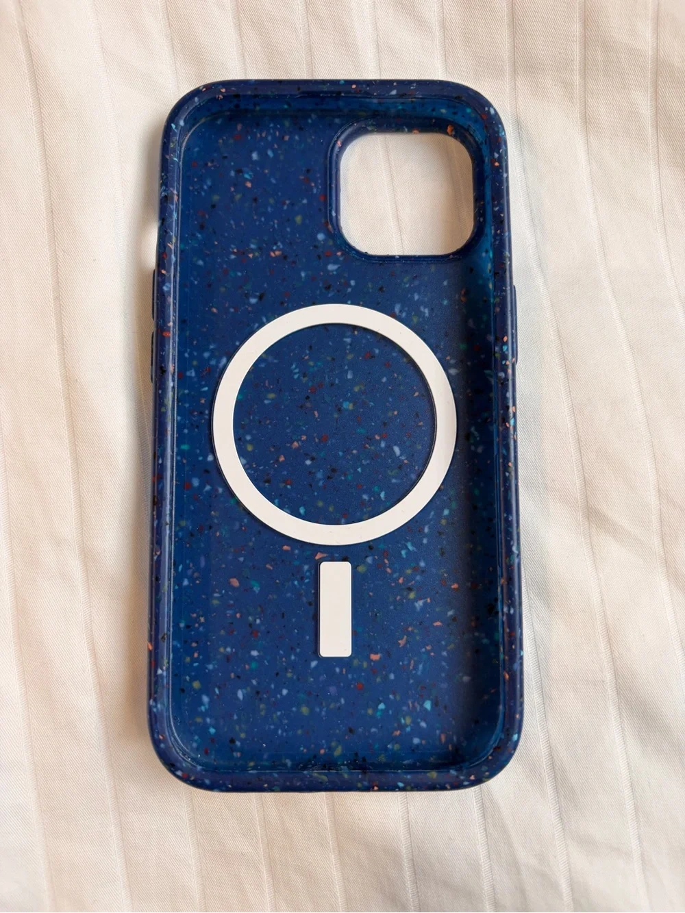 OtterBox Blue Speckled MagSafe Compatible Phone Case